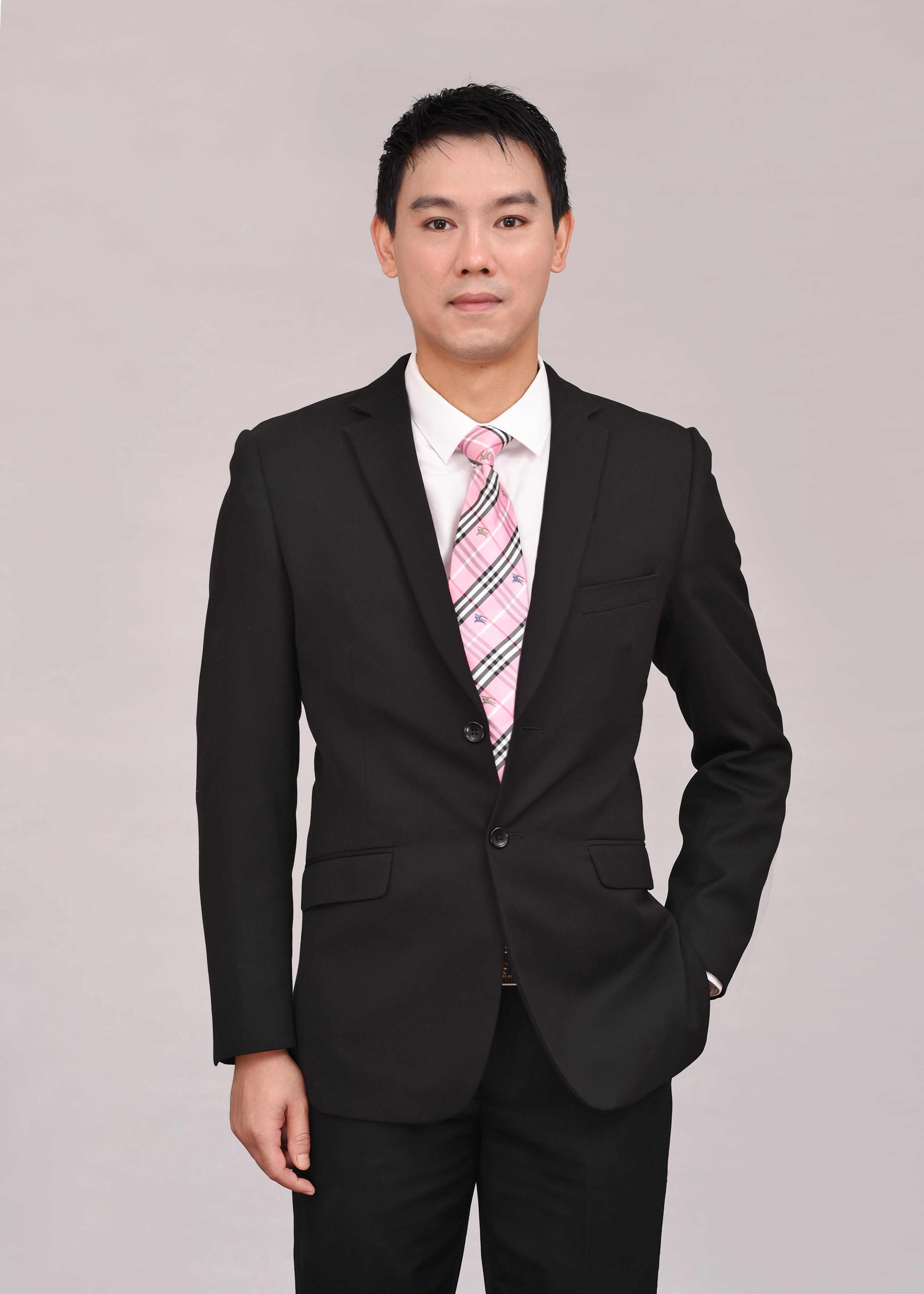 严敏 现场执行负责人